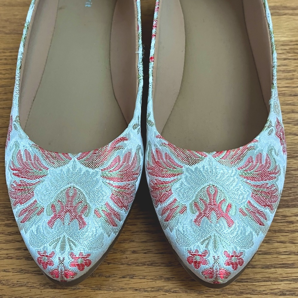 Easy Spirit flower pattern wedge pump size 10 Never worn